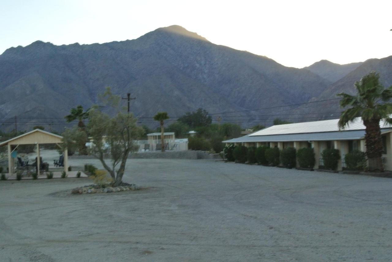 Borrego Springs Motel Zewnętrze zdjęcie